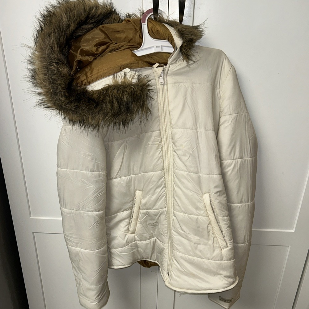 LUCKY BRAND White Quilted Puffer Jacket Coat Removable Faux Fur Hood Sz S Womens